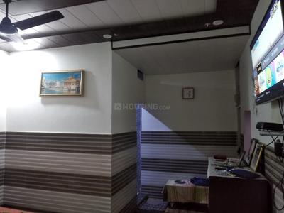 Gallery Cover Image of 1000 Sq.ft 3 BHK Independent House for buy in Krishna Colony for 5000000