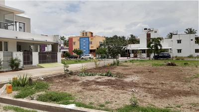 Gallery Cover Image of Sq.ft Residential Plot for buy in Saravanampatty for 2100000