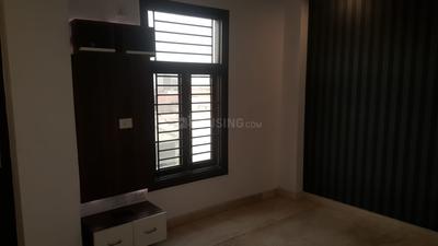 Gallery Cover Image of 1800 Sq.ft 3 BHK Independent Floor for buy in Vikaspuri for 19000000