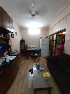 Gallery Cover Image of 600 Sq.ft 1 BHK Apartment for buy in Colaba for 22500000