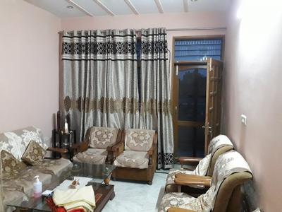 Gallery Cover Image of 2700 Sq.ft 4 BHK Independent Floor for buy in Sector 7 for 8000000