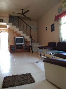 Gallery Cover Image of 2000 Sq.ft 3 BHK Apartment for buy in Lulla Nagar for 17500000