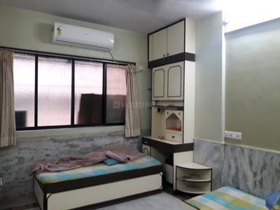 Gallery Cover Image of 650 Sq.ft 1 BHK Apartment for buy in Goregaon West for 11000000