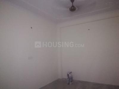 Gallery Cover Image of 1300 Sq.ft 3 BHK Apartment for buy in Dayal Bagh Colony for 3000000