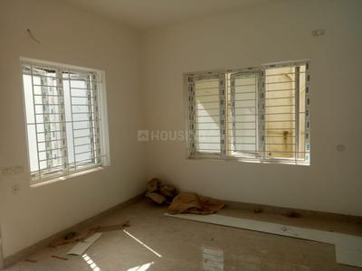 Gallery Cover Image of 1500 Sq.ft 3 BHK Apartment for buy in Adyar for 31100000