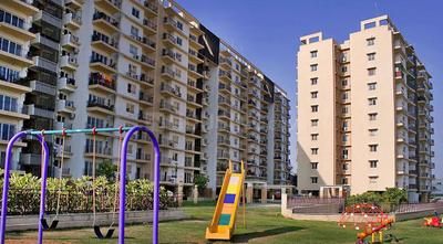 Gallery Cover Image of 1810 Sq.ft 3 BHK Apartment for buy in Ghat Ki Guni for 7600000