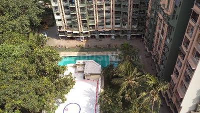 Gallery Cover Image of 800 Sq.ft 2 BHK Apartment for buy in Borivali East for 16000000