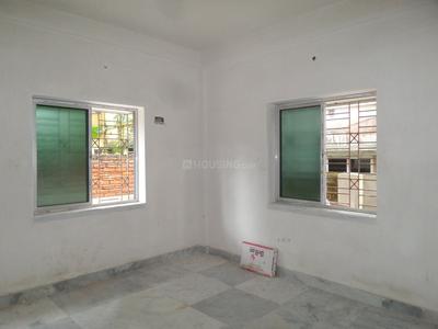 Gallery Cover Image of 450 Sq.ft 1 RK Apartment for buy in Paschim Putiary for 1500000