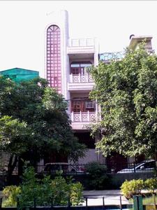 Building Image of Yamuna Girls PG in Shahdara