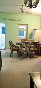 Gallery Cover Image of 1500 Sq.ft 3 BHK Apartment for rent in Sarita Vihar for 32000