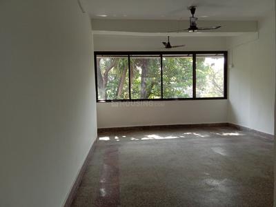 Gallery Cover Image of 700 Sq.ft 2 BHK Apartment for rent in Vile Parle East for 45000