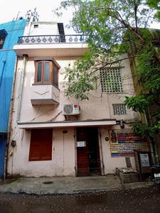 Gallery Cover Image of 1800 Sq.ft 3 BHK Independent House for buy in Nungambakkam for 14000000