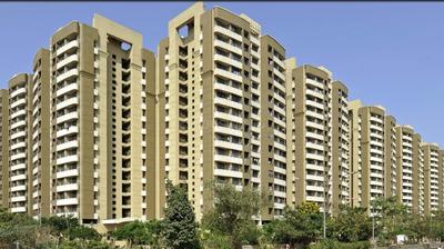 Gallery Cover Image of 1235 Sq.ft 3 BHK Apartment for buy in Mira Road East for 13500000
