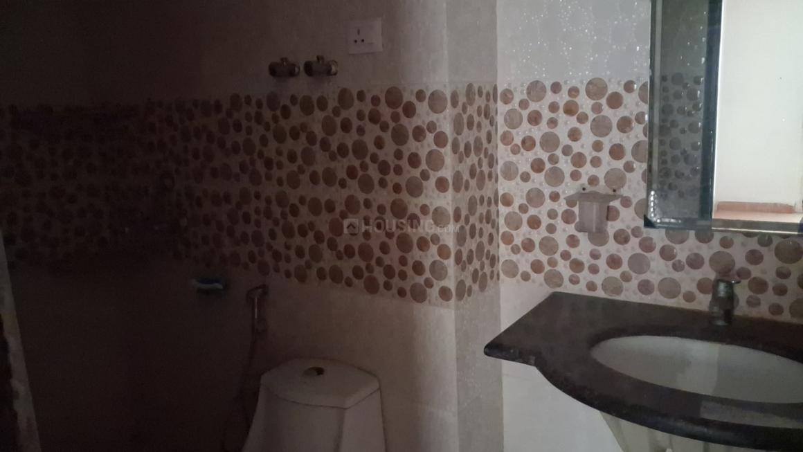 Saya Zion - Image 12