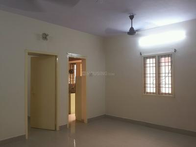 Gallery Cover Image of 800 Sq.ft 2 BHK Apartment for buy in Choolaimedu for 6400000