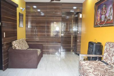 Gallery Cover Image of 260 Sq.ft 1 RK Apartment for rent in Worli for 19000