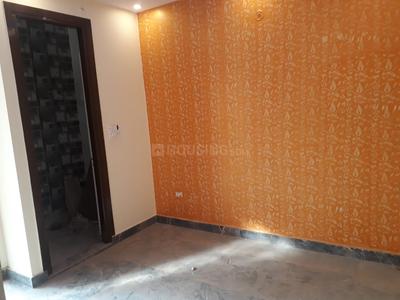 Gallery Cover Image of 555 Sq.ft 2 BHK Independent Floor for buy in Dwarka Mor for 2600000
