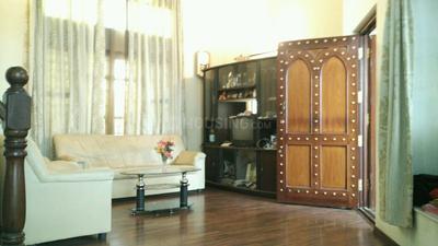 Gallery Cover Image of 1680 Sq.ft 3 BHK Apartment for rent in DSR Sunshine, Dodda Banaswadi for 30000