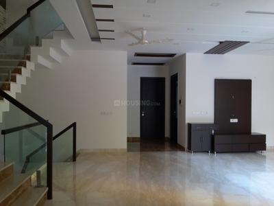 Gallery Cover Image of 1000 Sq.ft 2 BHK Independent Floor for buy in DLF Phase 2 for 27000000