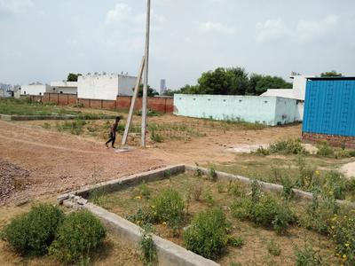 Gallery Cover Image of Sq.ft Residential Plot for buy in Sector 34 for 1750000