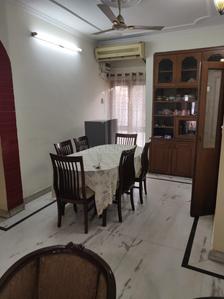 Gallery Cover Image of 1350 Sq.ft 3 BHK Independent Floor for rent in Sector 25 for 32000