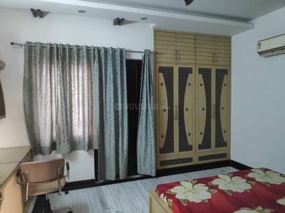 Gallery Cover Image of 3150 Sq.ft 4 BHK Independent Floor for rent in Sector 9 for 45000