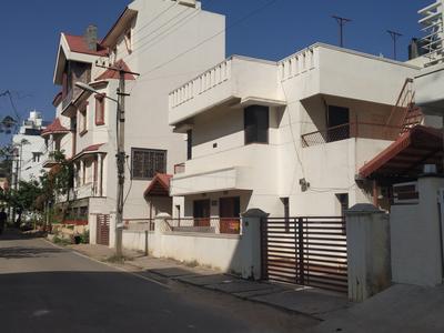 6 BHK Independent House