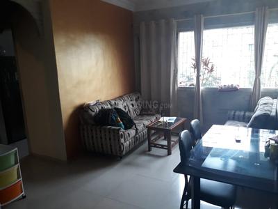Gallery Cover Image of 810 Sq.ft 2 BHK Apartment for buy in Andheri West for 18500000