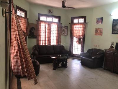 Gallery Cover Image of 3000 Sq.ft 3 BHK Independent House for buy in Iyyappanthangal for 50000000