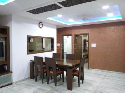 Gallery Cover Image of 2340 Sq.ft 3 BHK Apartment for buy in Thaltej for 10000000