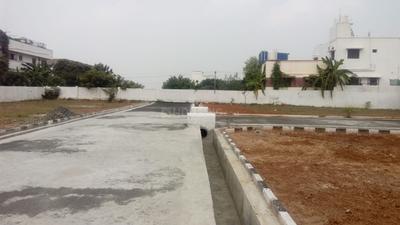 Gallery Cover Image of Sq.ft Residential Plot for buy in Thandalam for 2669355