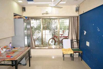 Gallery Cover Image of 950 Sq.ft 2 BHK Apartment for buy in Dahisar East for 14000000