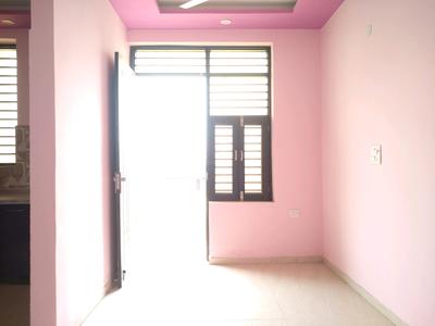 Gallery Cover Image of 1080 Sq.ft 2 BHK Independent Floor for buy in Sehatpur for 4000000