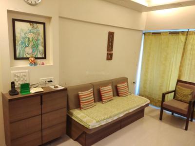 Gallery Cover Image of 600 Sq.ft 1 BHK Apartment for rent in Kurla East for 30000