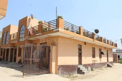 Gallery Cover Image of 540 Sq.ft 1 BHK Independent House for buy in Wave City for 1600000