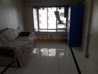 Gallery Cover Image of 650 Sq.ft 1 BHK Apartment for rent in Kandivali West for 23000
