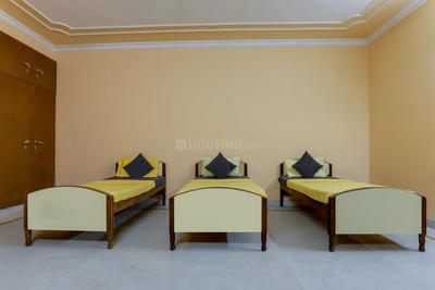 Bedroom Image of Oyo Life Nod764 in Sector 105