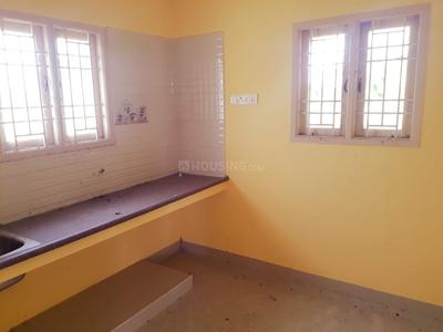 Gallery Cover Image of 630 Sq.ft 1 BHK Independent House for buy in Kandigai for 3400000