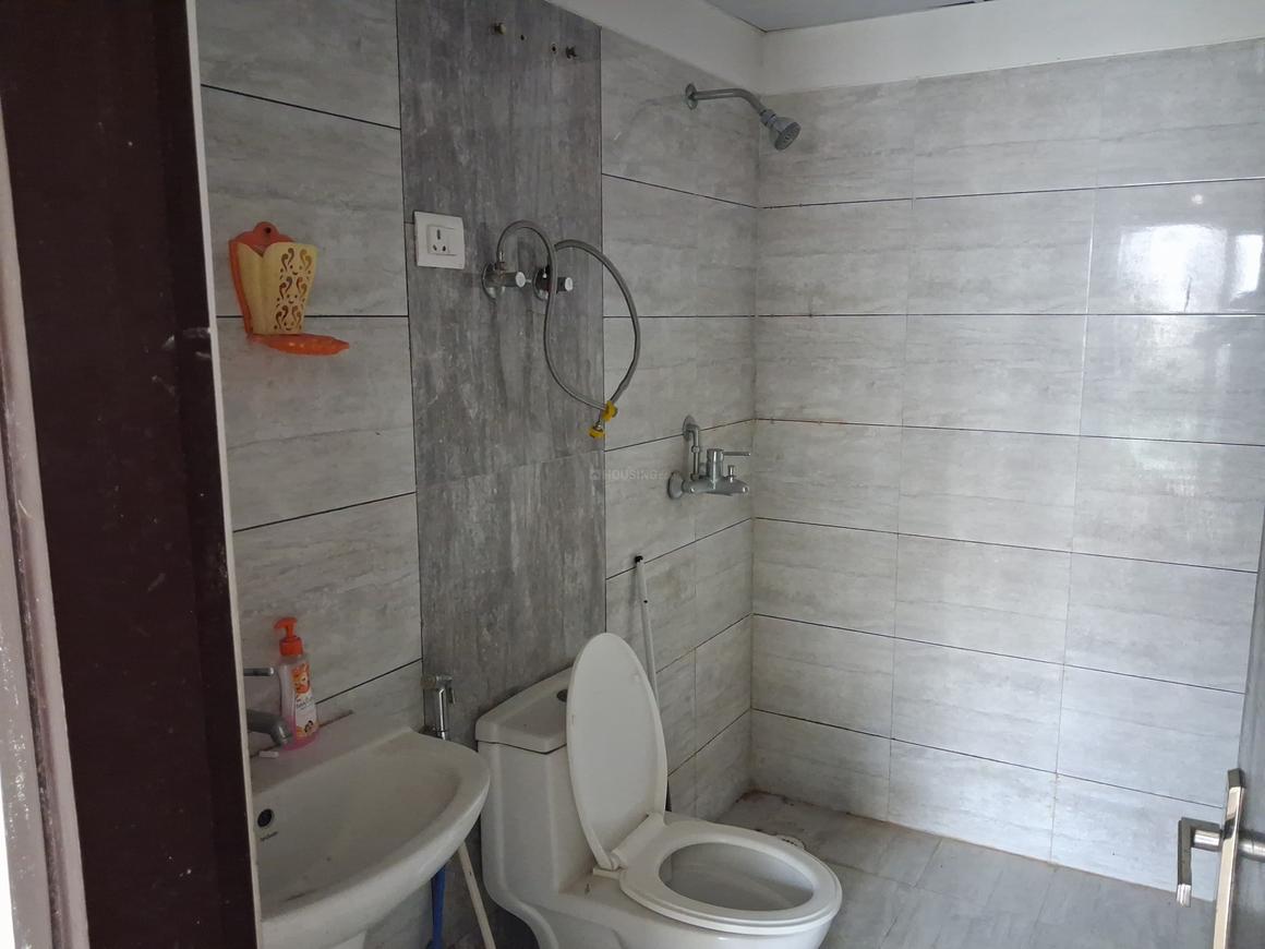 Gulshan Bellina - Image 14