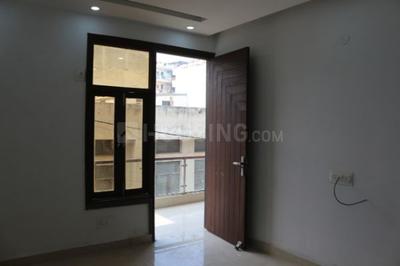 Gallery Cover Image of 1300 Sq.ft 3 BHK Apartment for buy in Kiera Ryhan Heights, Vasant Kunj for 9100000