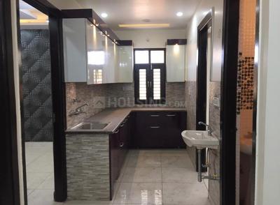 Gallery Cover Image of 900 Sq.ft 3 BHK Independent Floor for rent in Ranjeet Nagar for 33010