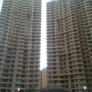 Gallery Cover Image of 2520 Sq.ft 3 BHK Apartment for buy in Thane West for 29900000