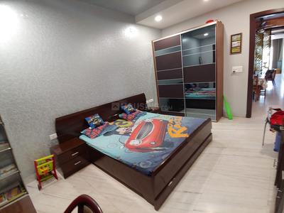 Gallery Cover Image of 2500 Sq.ft 3 BHK Independent Floor for rent in Sector 100 for 75000