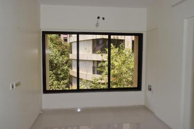 Gallery Cover Image of 400 Sq.ft 1 BHK Apartment for buy in Parel for 14000000
