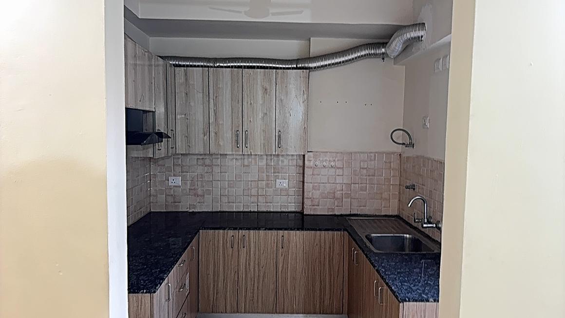 Amrapali Crystal Homes Phase 1 - Image 14