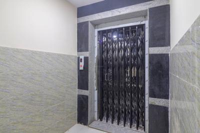 Bathroom Image of Oyo Life Ol_hyd1423 in Gachibowli
