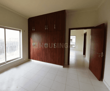 Gallery Cover Image of 1950 Sq.ft 3 BHK Independent Floor for buy in DLF Phase 2 for 16500000