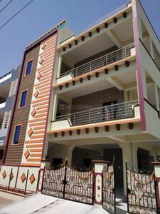 Gallery Cover Image of 1300 Sq.ft 2 BHK Apartment for rent in Rampally for 7000