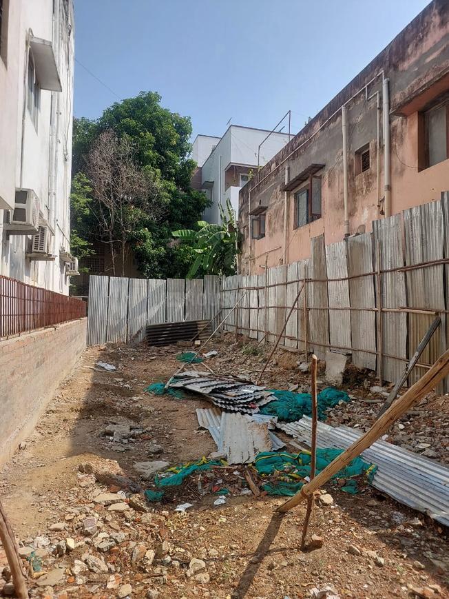 Residential 1170 Sqft Plot for sale at Vadapalani, Arcot Road