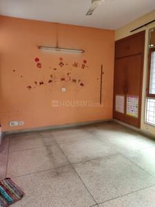 Gallery Cover Image of 550 Sq.ft 1 BHK Apartment for rent in Udyog Vihar LIG Flat, Sector 82 for 9000